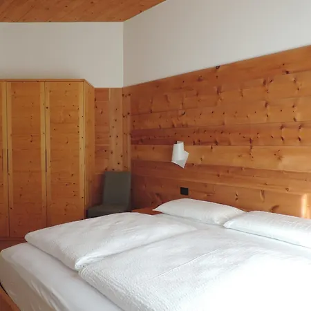 ホテル Garni Tuttotondo 3*